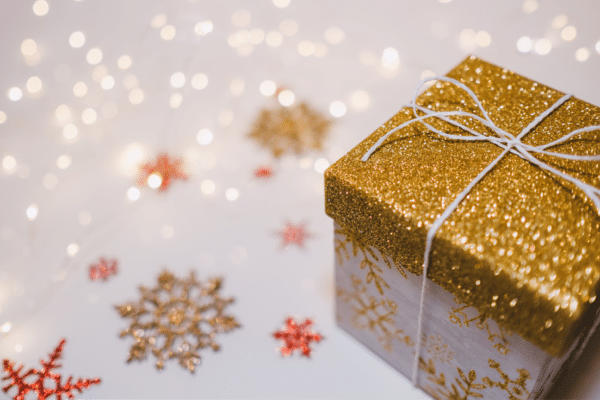 local christmas persent shopping