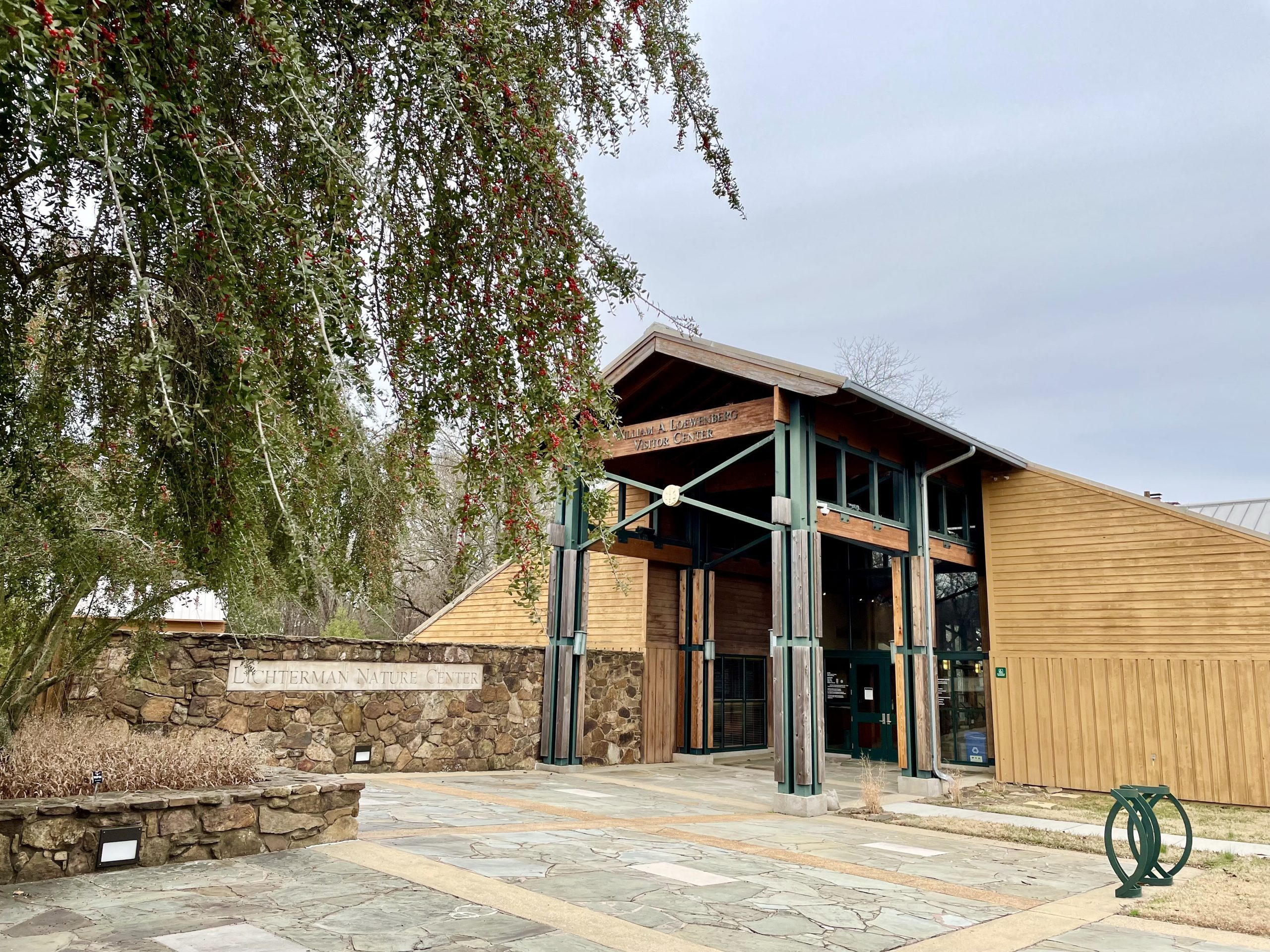 entrance to the Lichterman Nature Center 