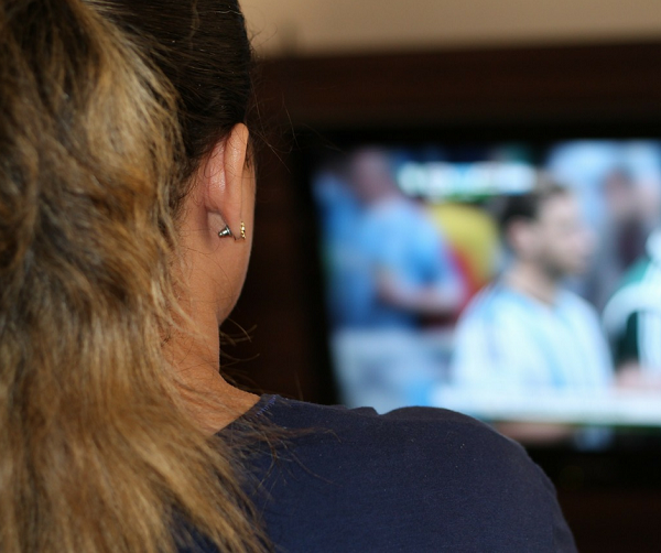How to Survive Football Season When You’re Not a Fan
