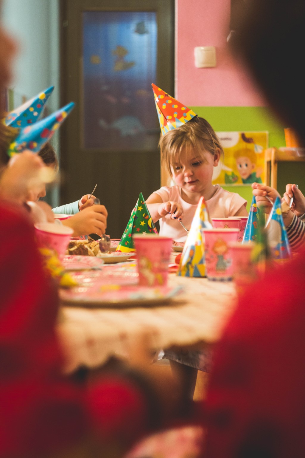 Memphis simple birthday party
