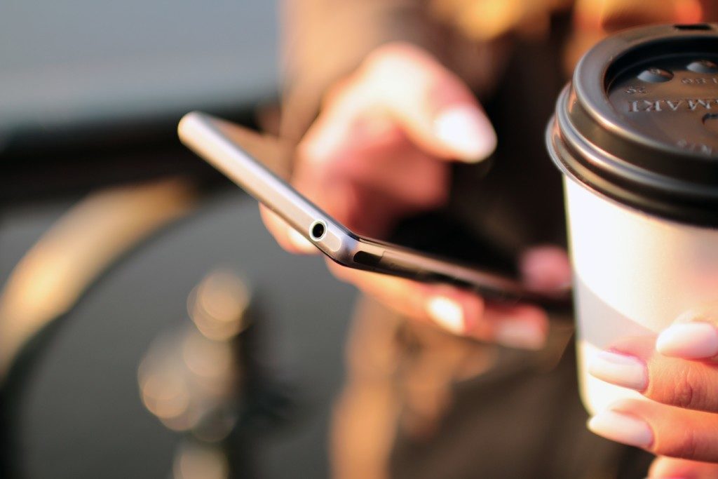 Memphis Moms Blog breakup with my cell phone