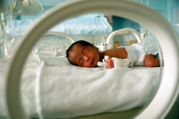 Memphis Moms Blog nicu newborn