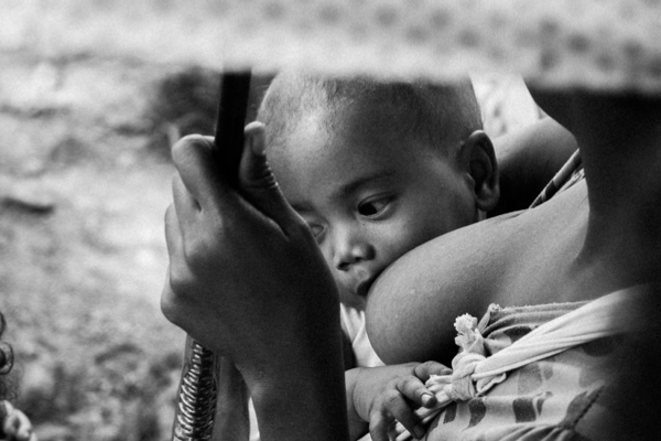 breastfeeding with the boobs