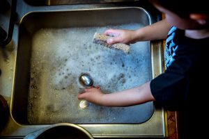 let your kids do chores