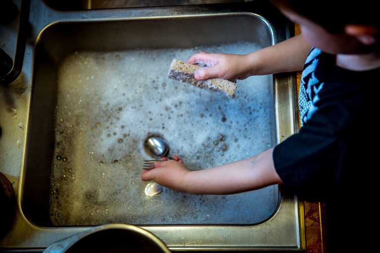 Kids and Chores :: It’s All About How You Sell It