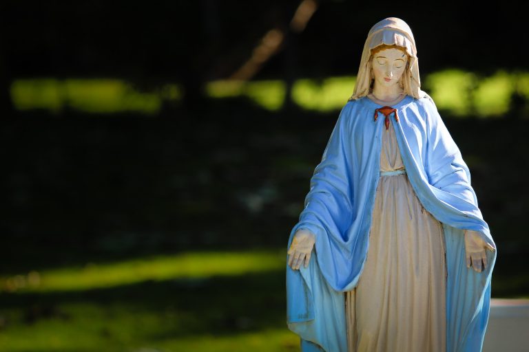 Always Wear a Sensible Skirt, and Other Takeaways from My Catholic Upbringing