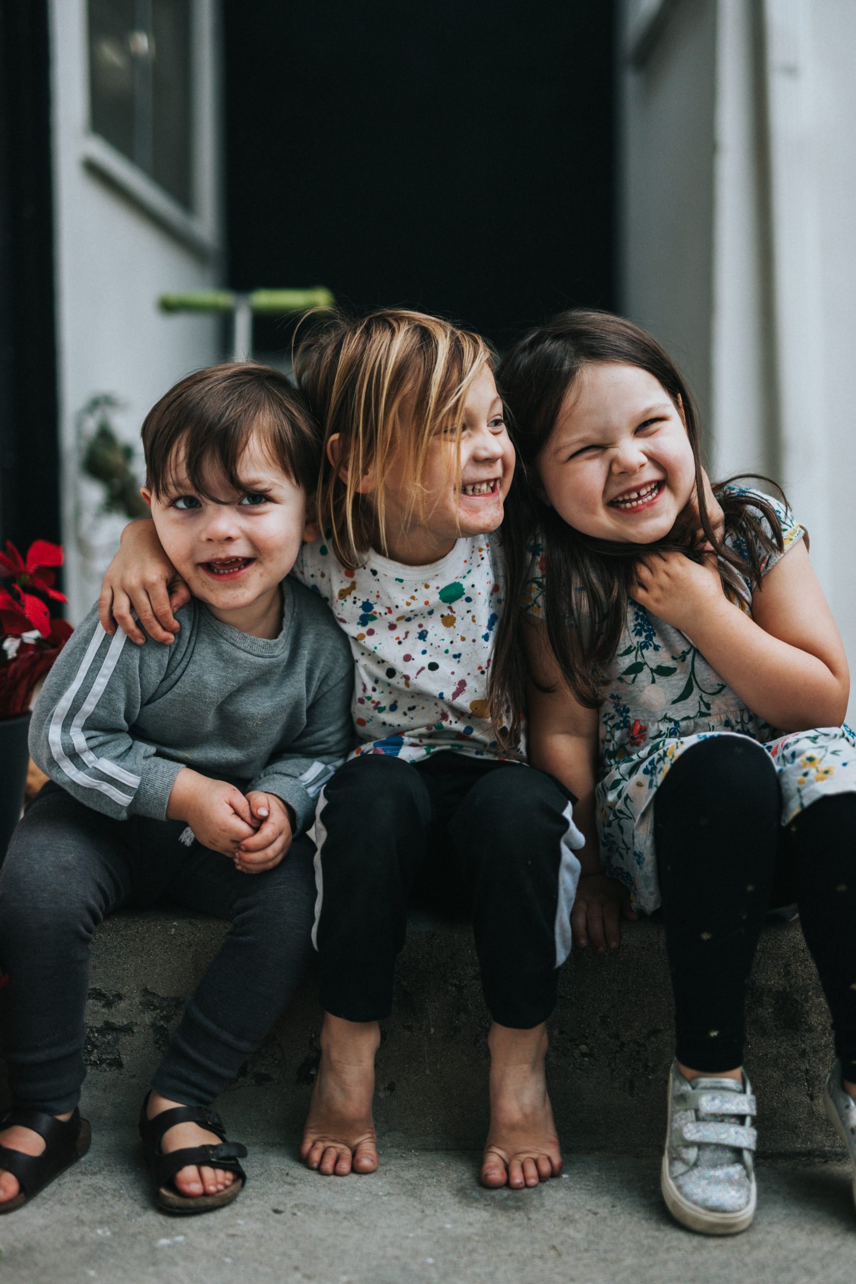 memphis mom collective children laughing