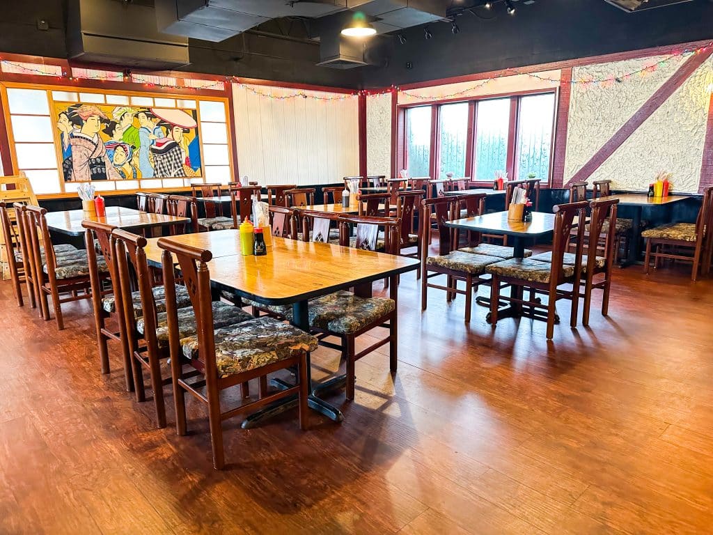 Ryu dining room