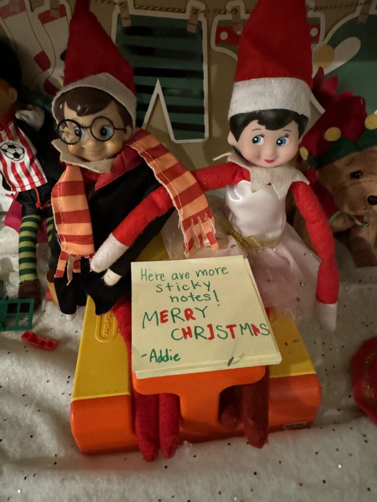 elves with sticky notes