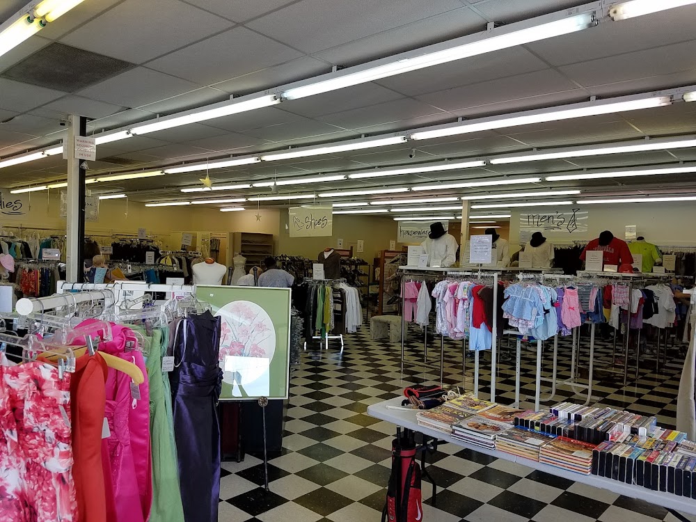 Junior League Repeat Boutique 