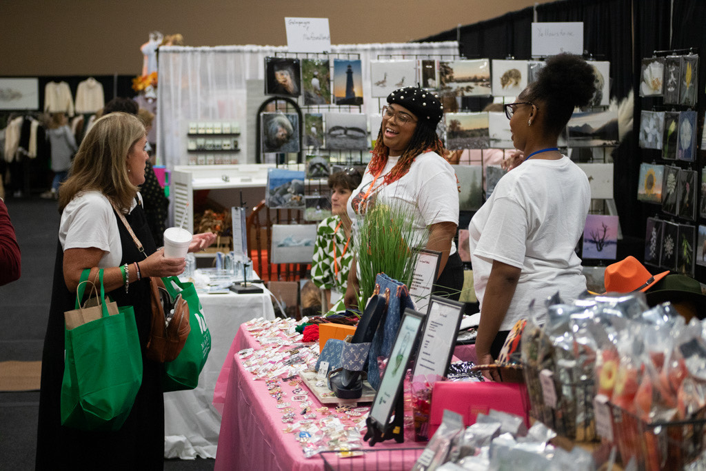 Hope market shopping